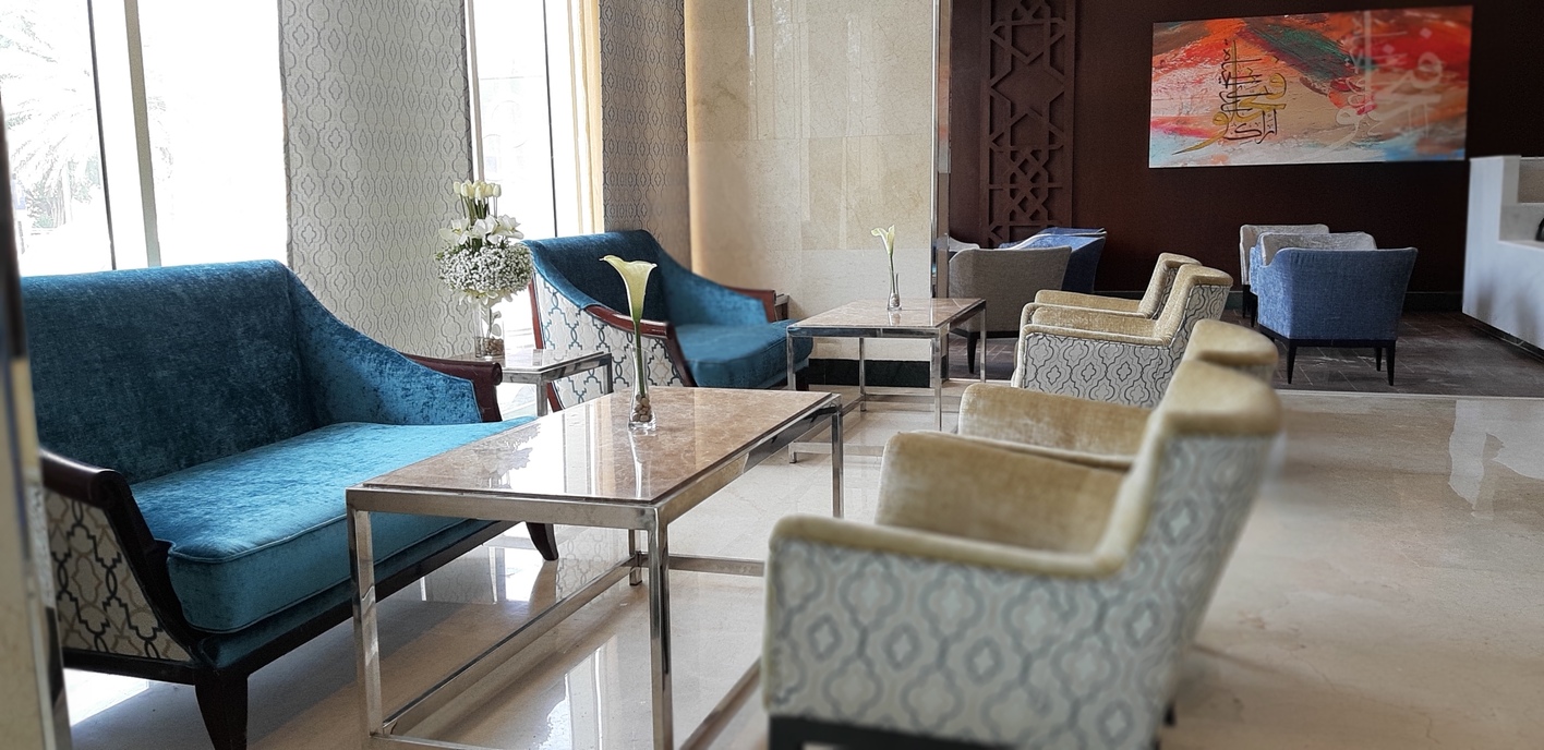 Lobby 4